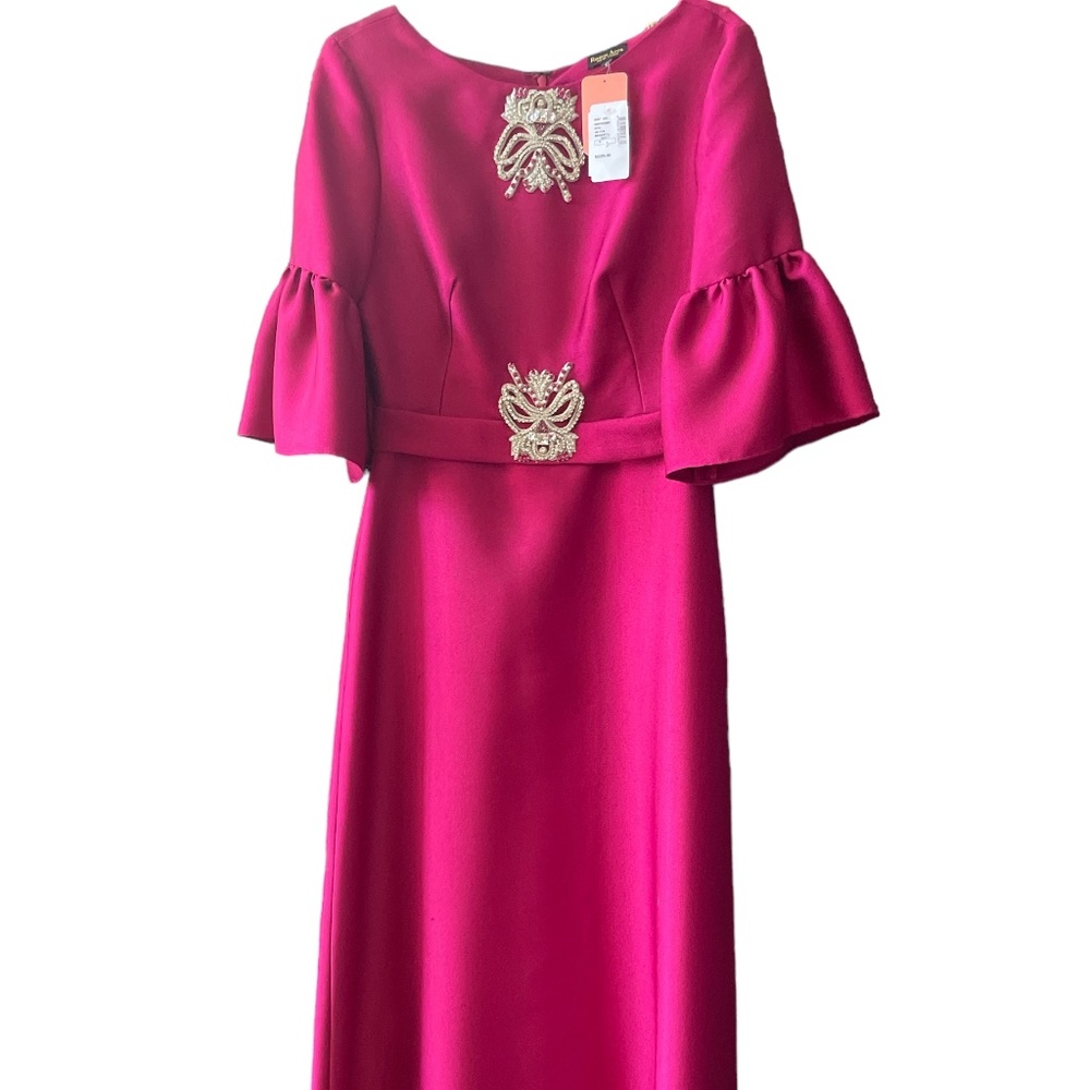 Reem Acra Satin Brooch Trumpet Gown